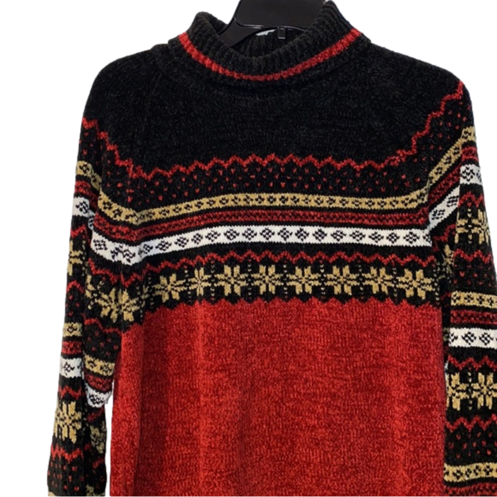 3/$30 Carroll Reed Sweater